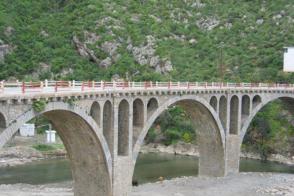 Pont de la grotte 2007